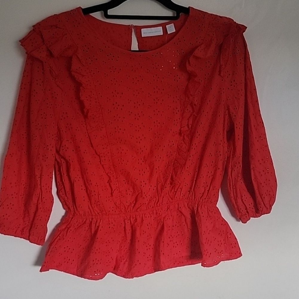 New York and Company Red Eyelet Peplum Quarter Sleeve Blouse Size Medium